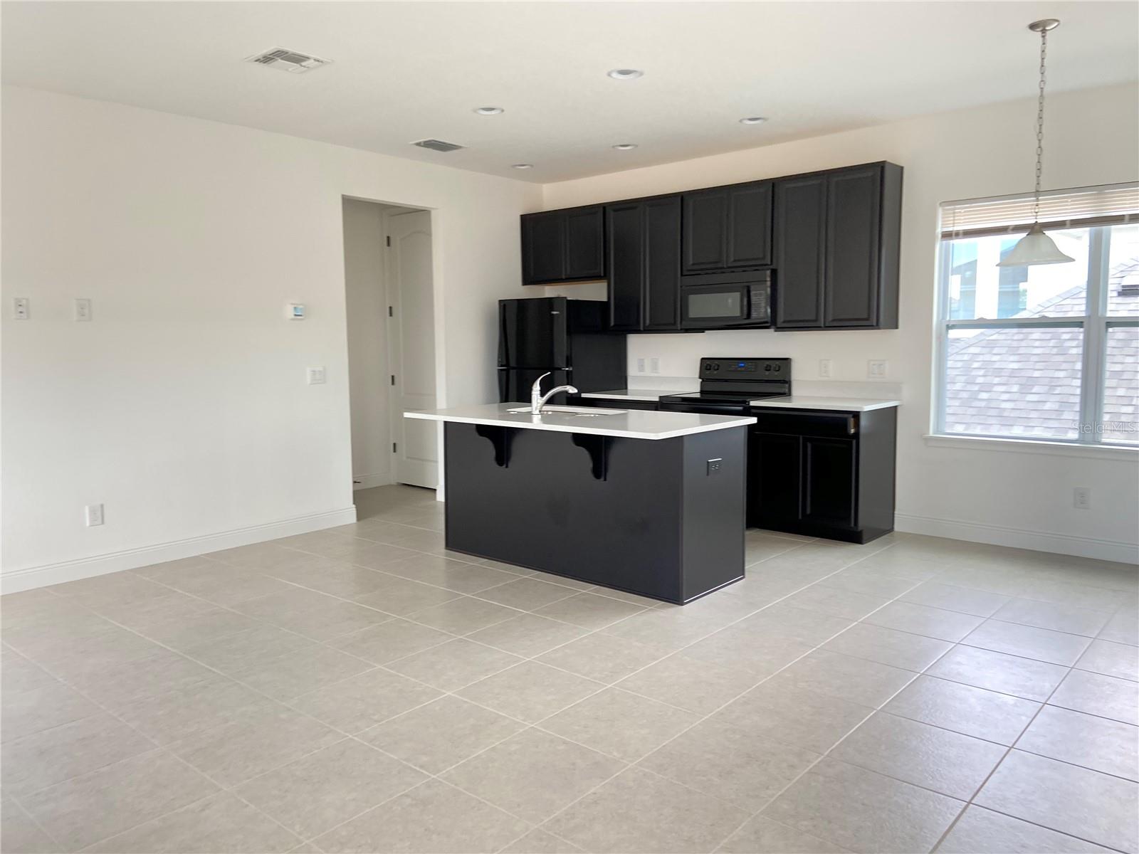 Image 8 of 13 For 8502 Nemours Parkway