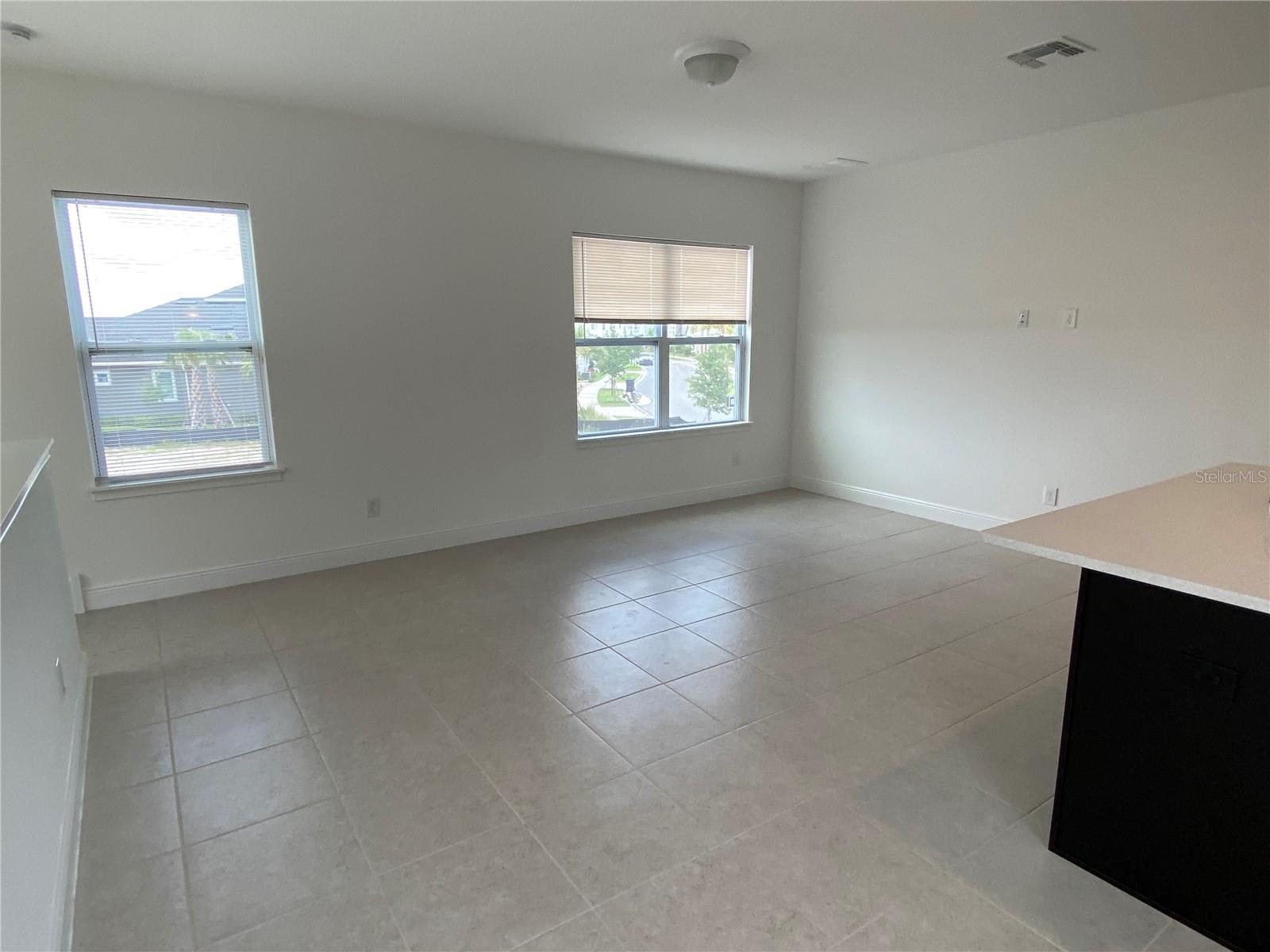 Image 9 of 13 For 8502 Nemours Parkway