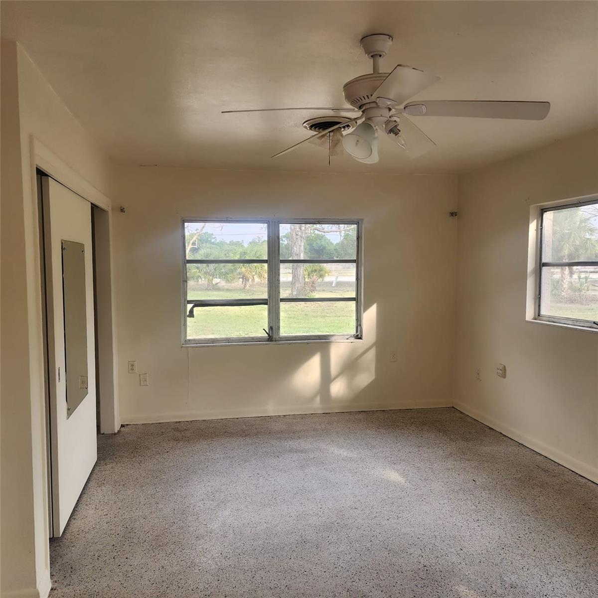 Image 4 of 14 For 1870 Pax Duces Drive 1870