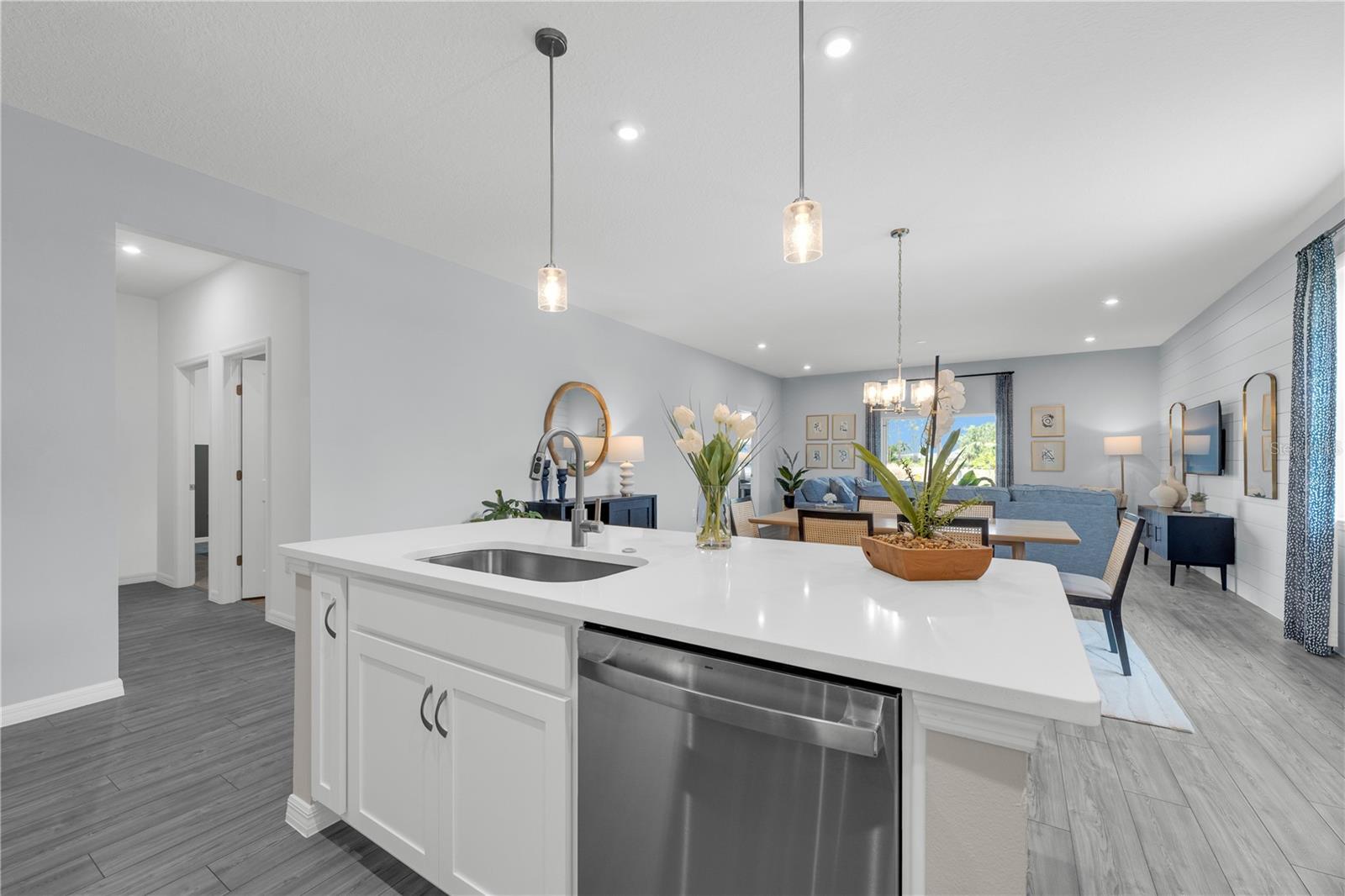 Image 27 of 50 For 6028 Cliffbow Loop Way