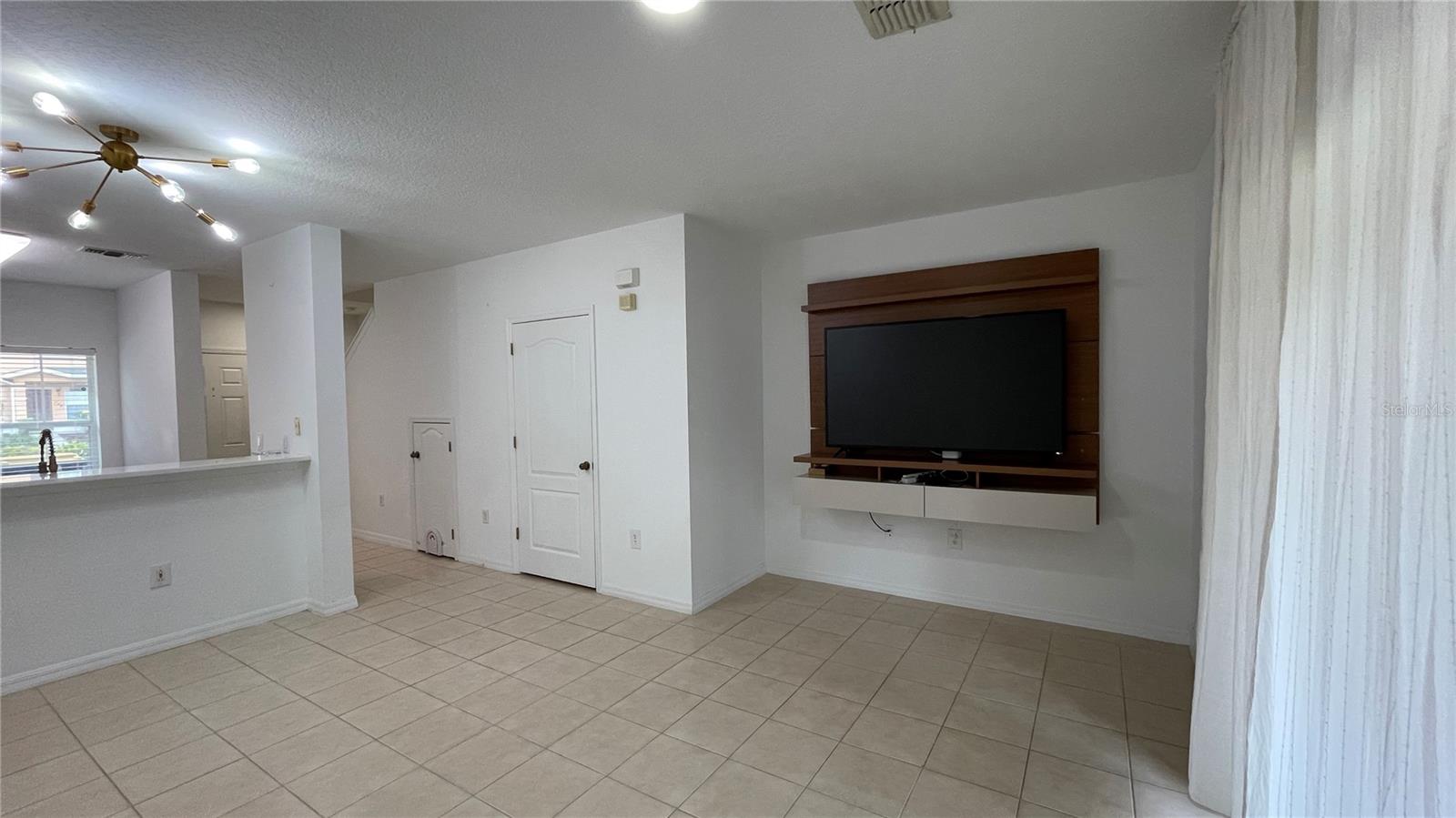 Image 3 of 29 For 249 Weymouth Drive