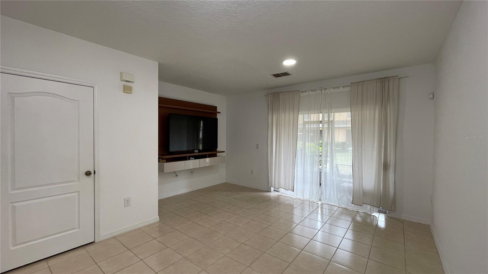 Image 8 of 29 For 249 Weymouth Drive