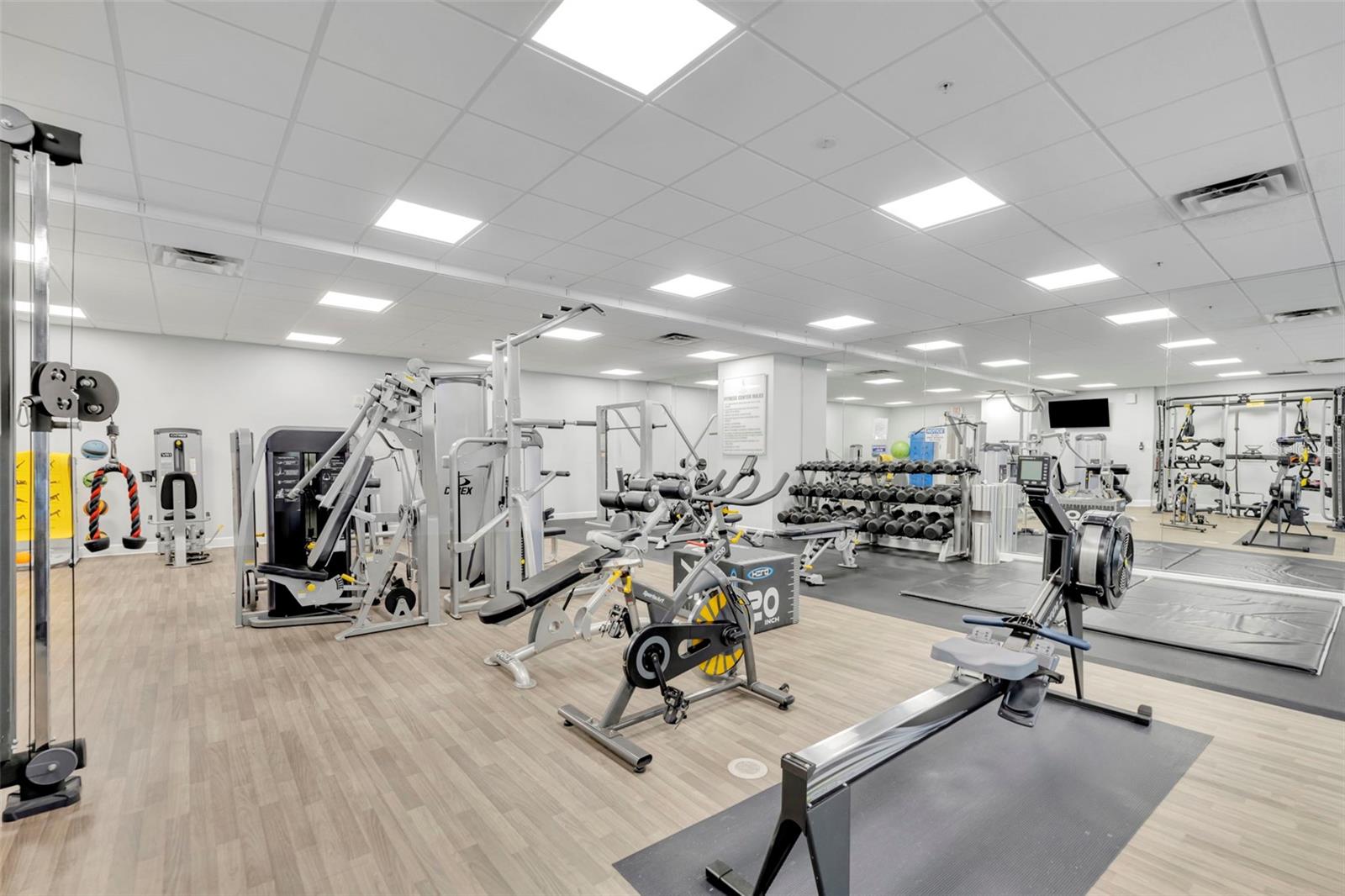 Image 50 of 52 For 100 Eola Drive Ph 116