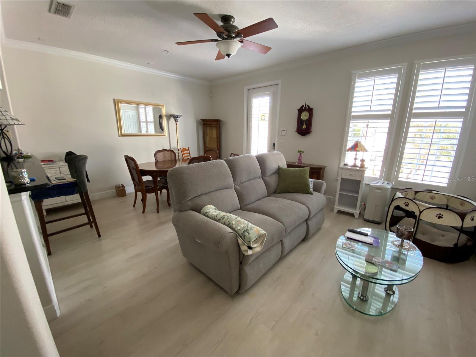 Image 7 of 26 For 5441 Baldwin Park Street