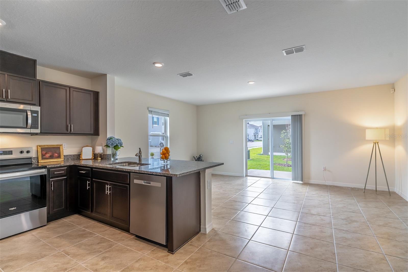 Image 5 of 34 For 2331 Gifford Drive