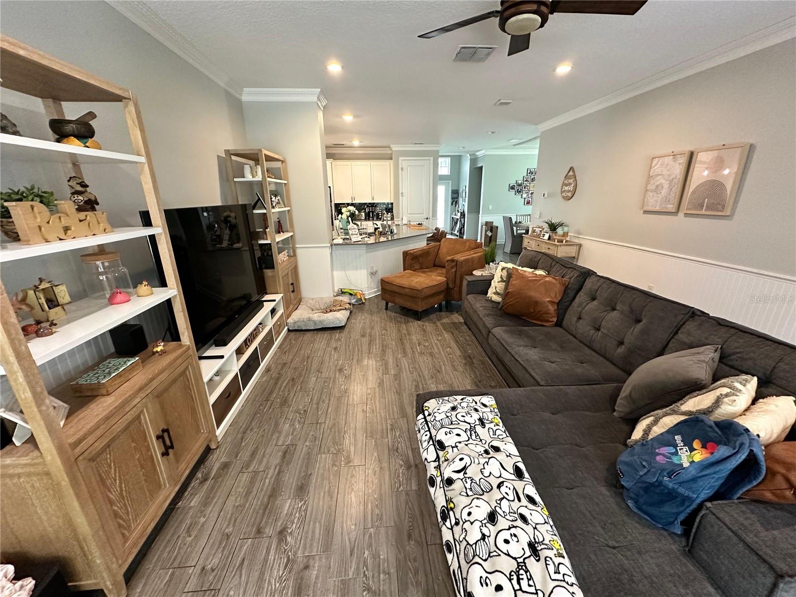 Image 14 of 52 For 556 Brunswick Drive