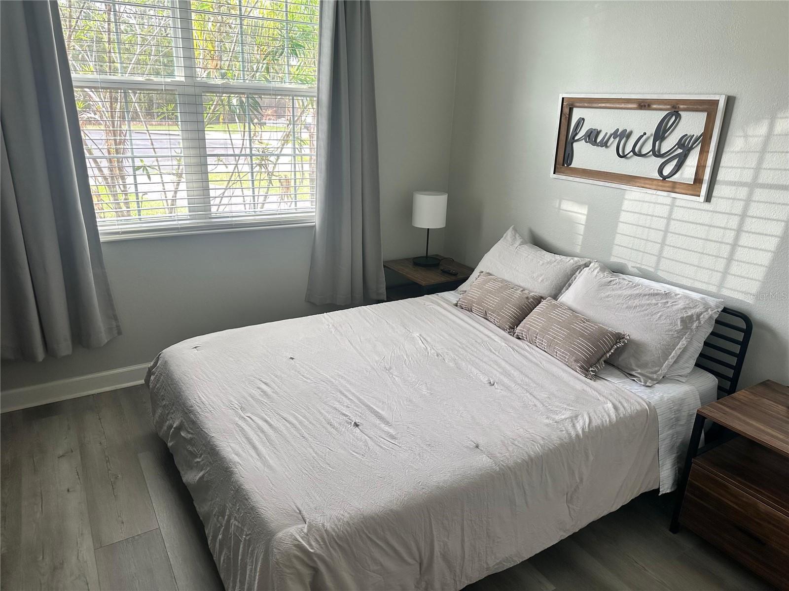 Image 24 of 52 For 556 Brunswick Drive