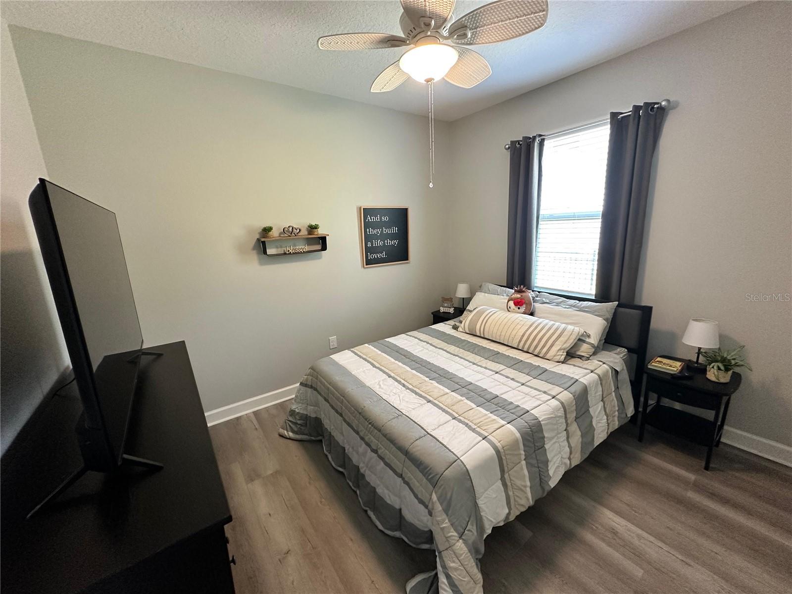 Image 26 of 52 For 556 Brunswick Drive