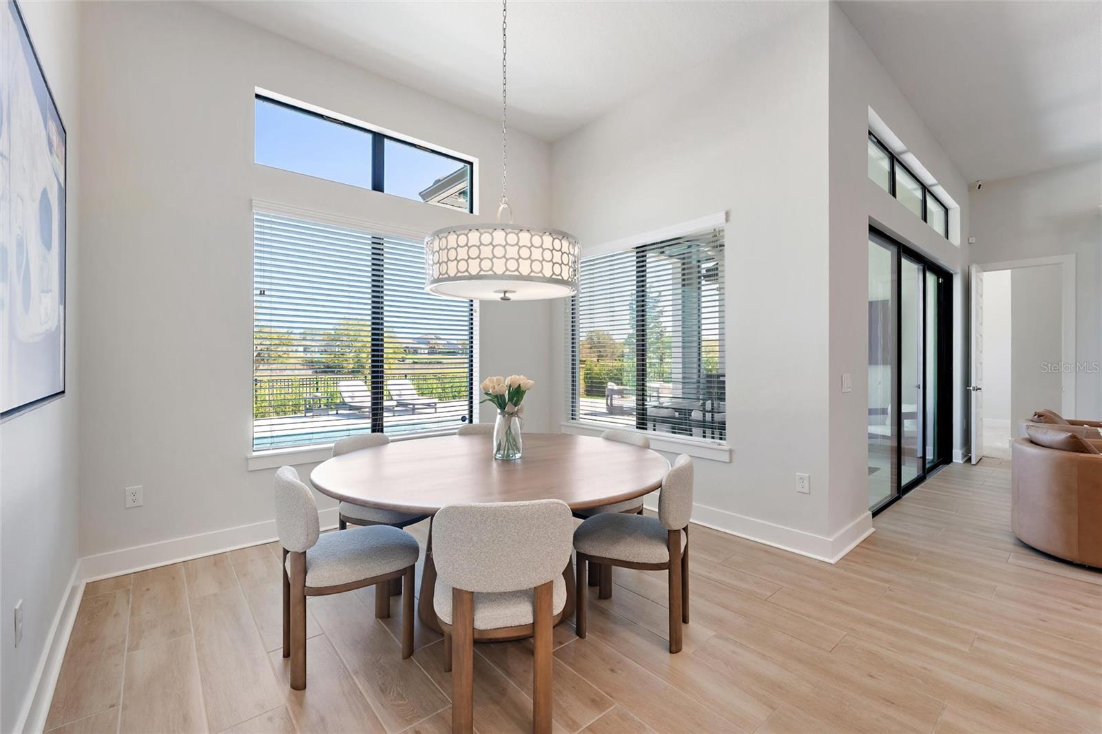 Image 17 of 62 For 31778 Red Tail Boulevard