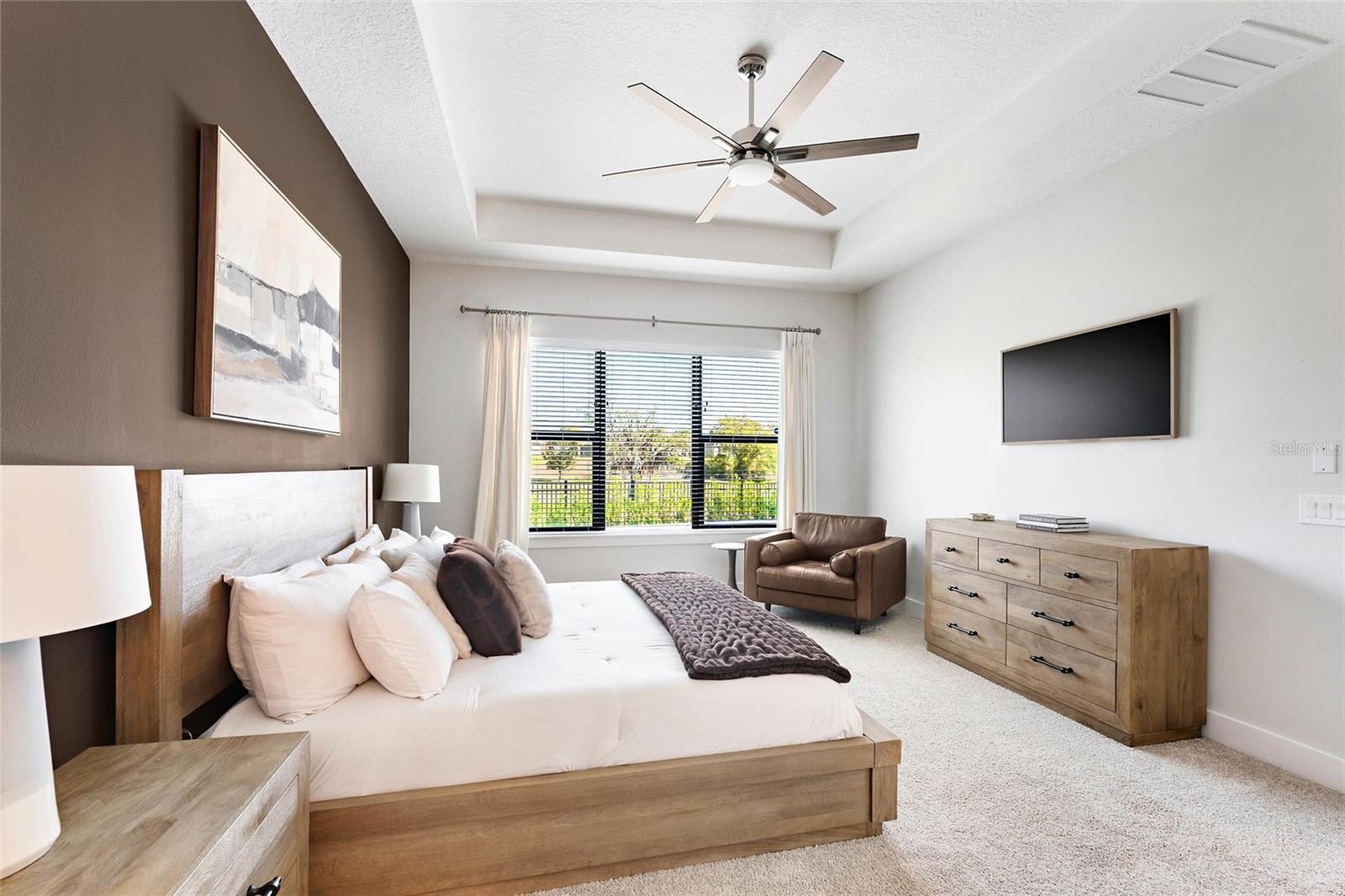 Image 19 of 62 For 31778 Red Tail Boulevard