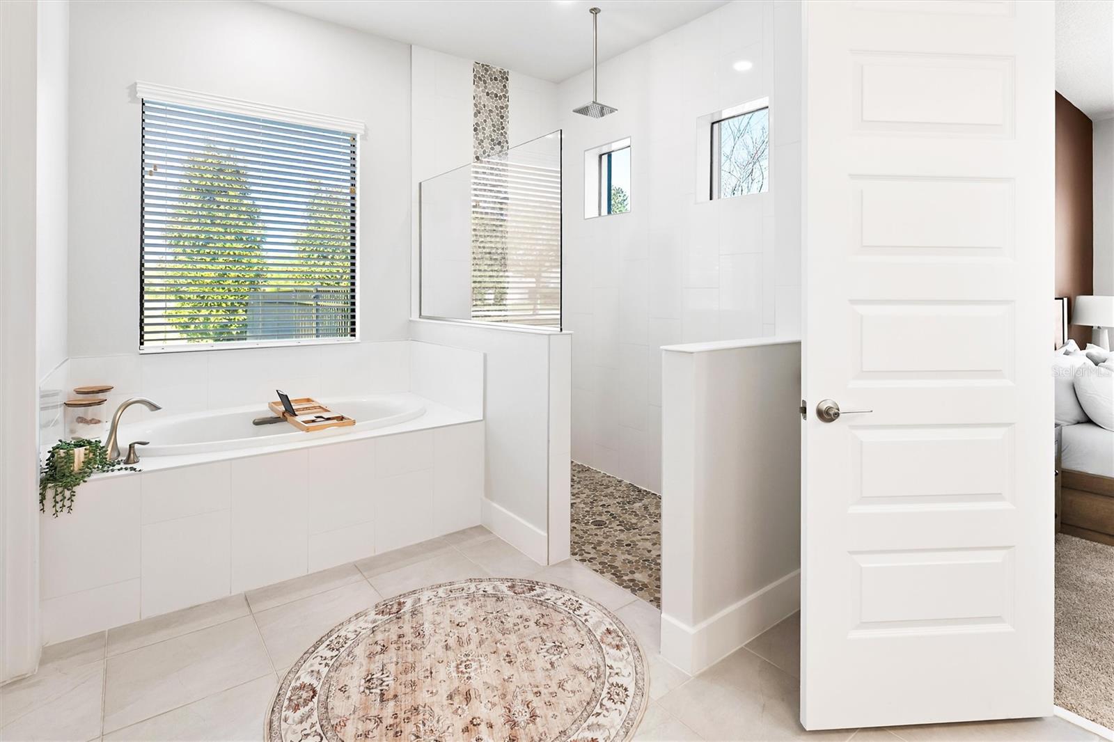 Image 23 of 62 For 31778 Red Tail Boulevard