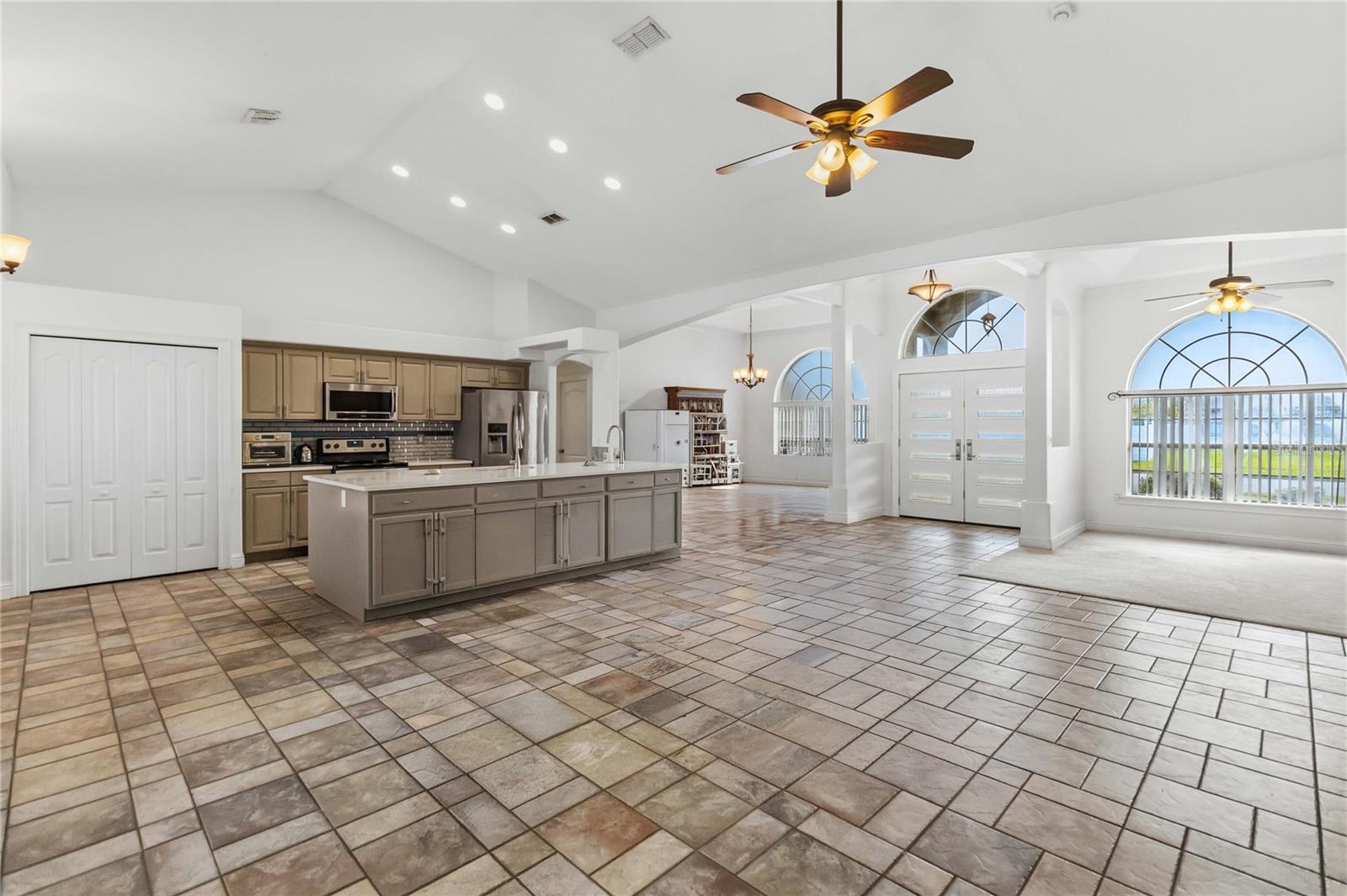 Image 11 of 38 For 3830 Opal Circle