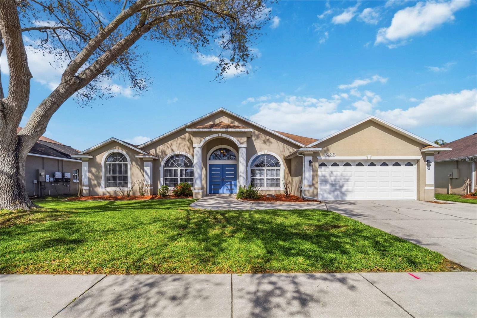 Image 3 of 38 For 3830 Opal Circle