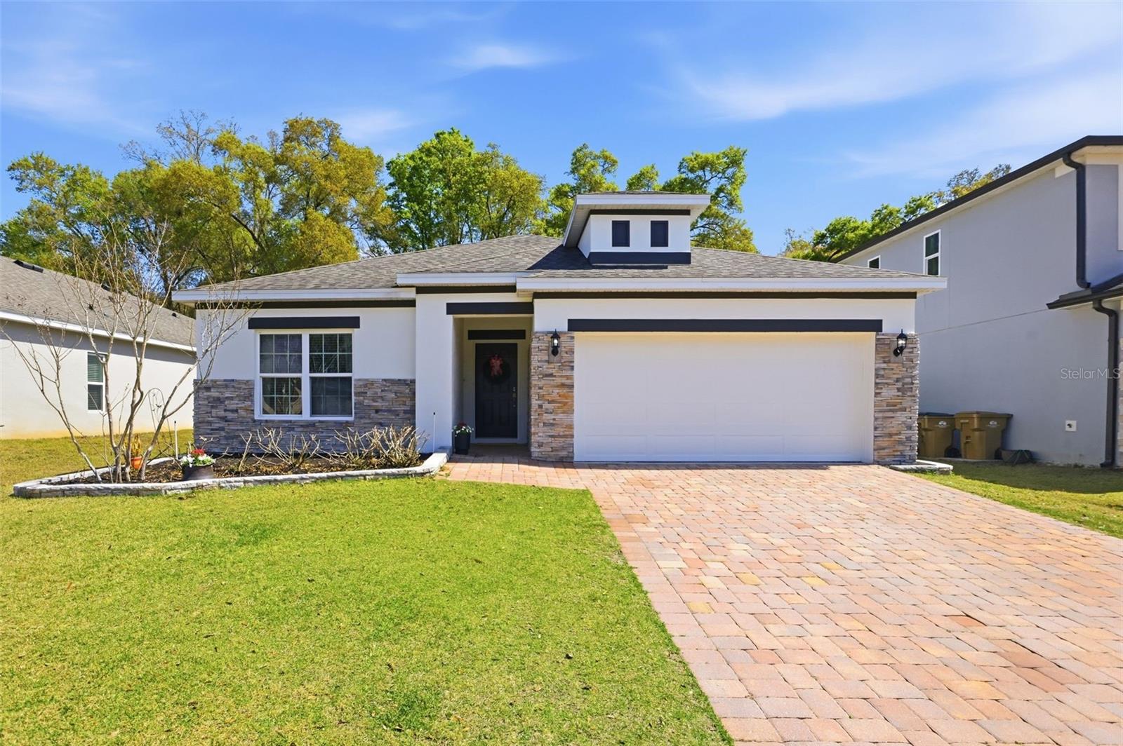 Details for 34534 Salerno Circle, SORRENTO, FL 32776
