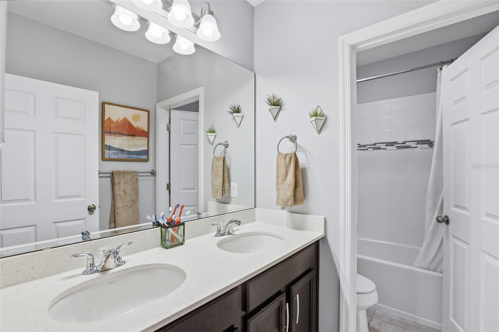 Image 20 of 42 For 34534 Salerno Circle