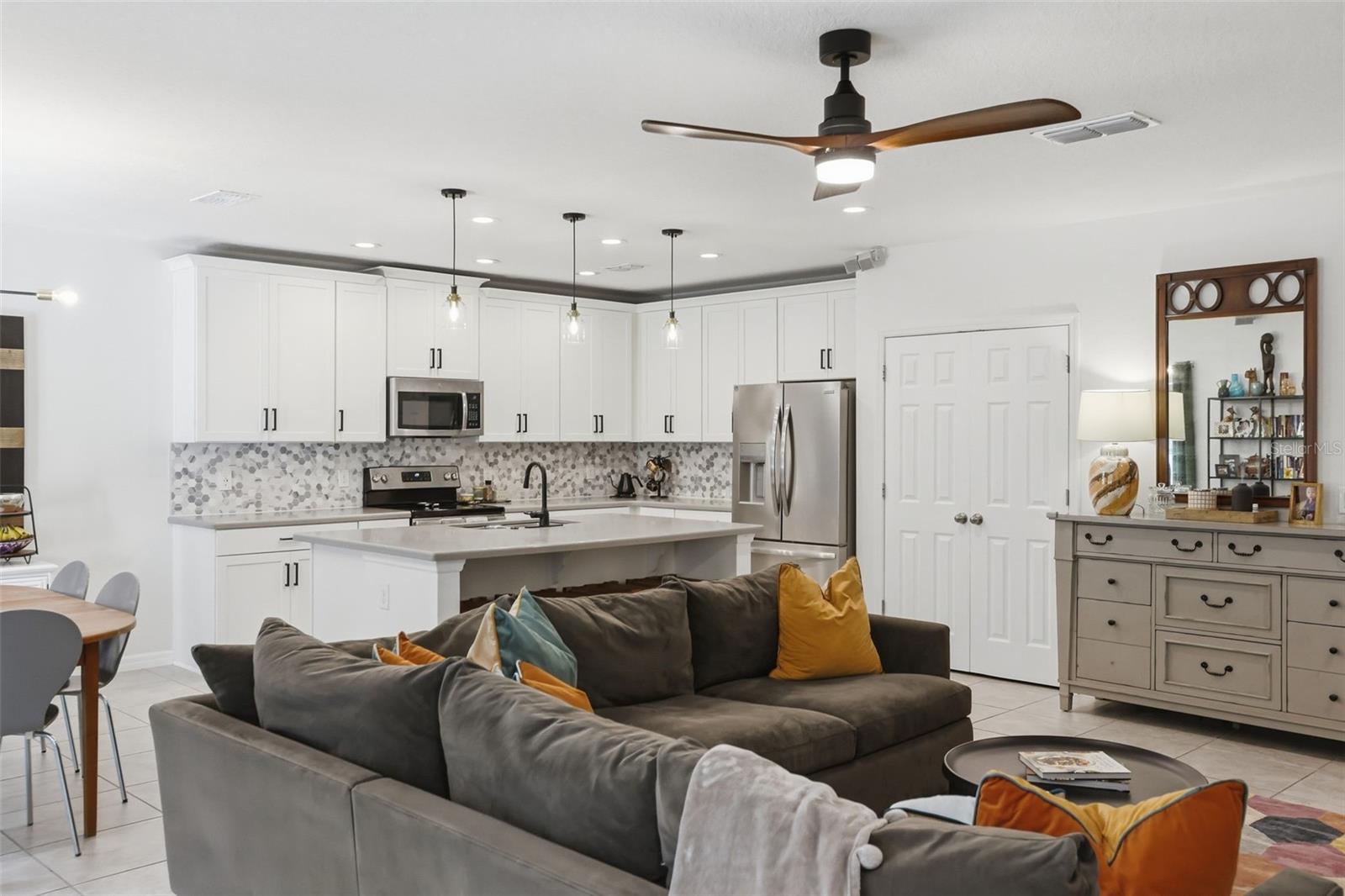 Image 8 of 42 For 34534 Salerno Circle