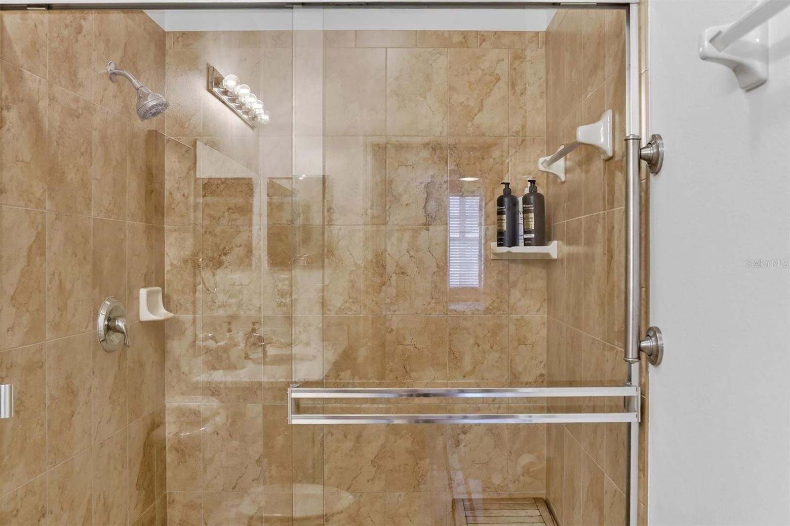 Image 32 of 55 For 2801 Oakwater Drive 2801