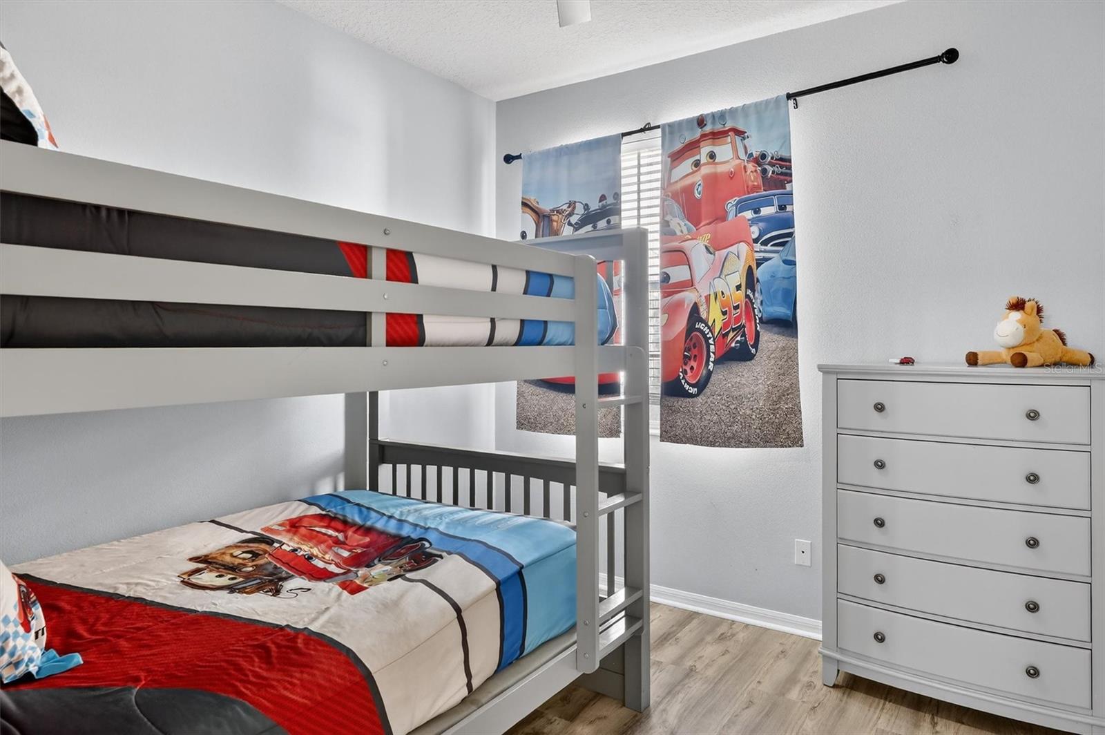 Image 37 of 55 For 2801 Oakwater Drive 2801