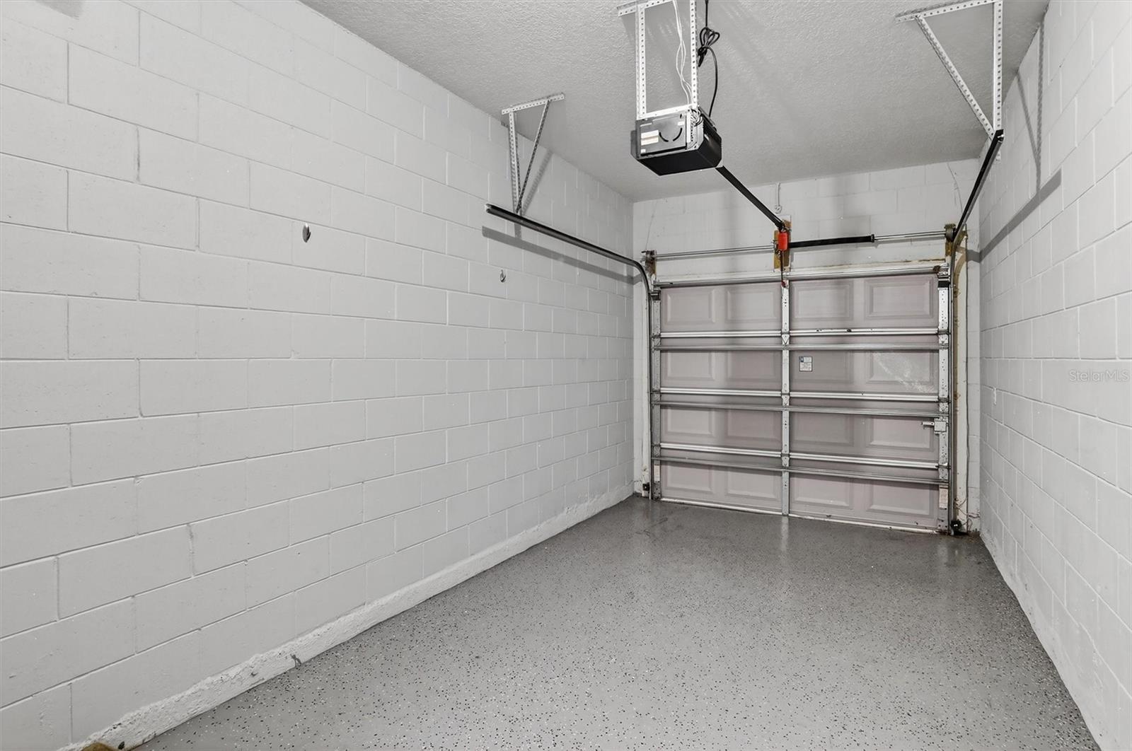 Image 43 of 55 For 2801 Oakwater Drive 2801