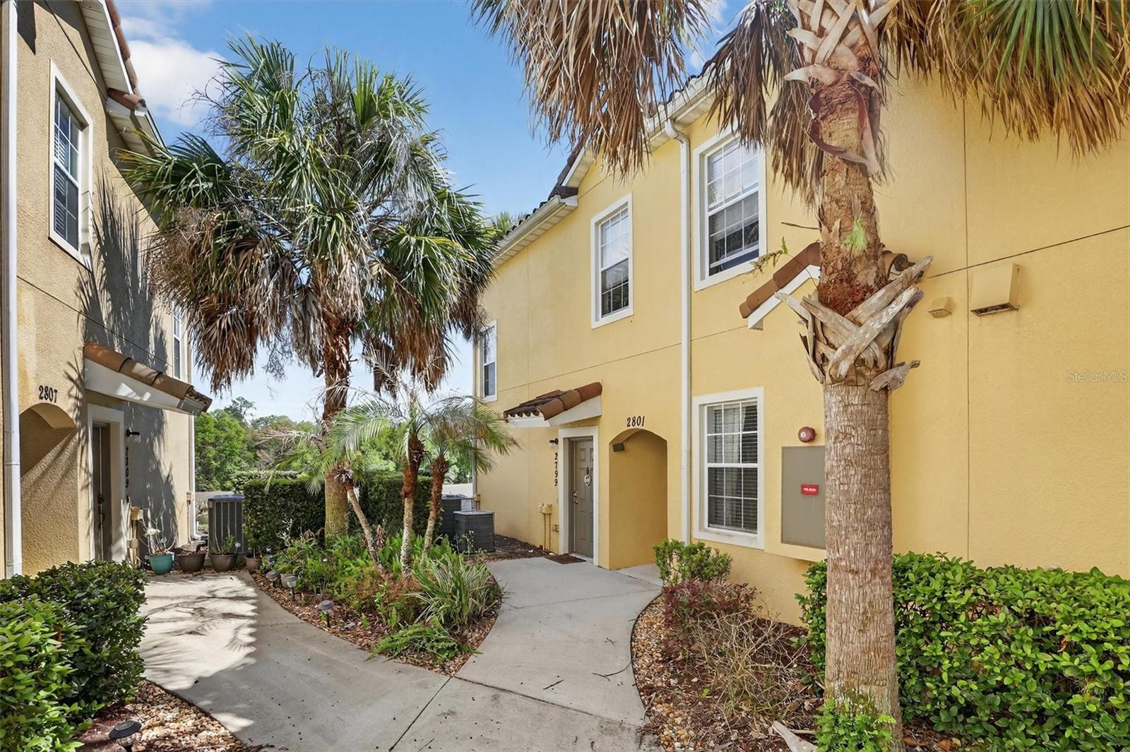 Image 6 of 55 For 2801 Oakwater Drive 2801