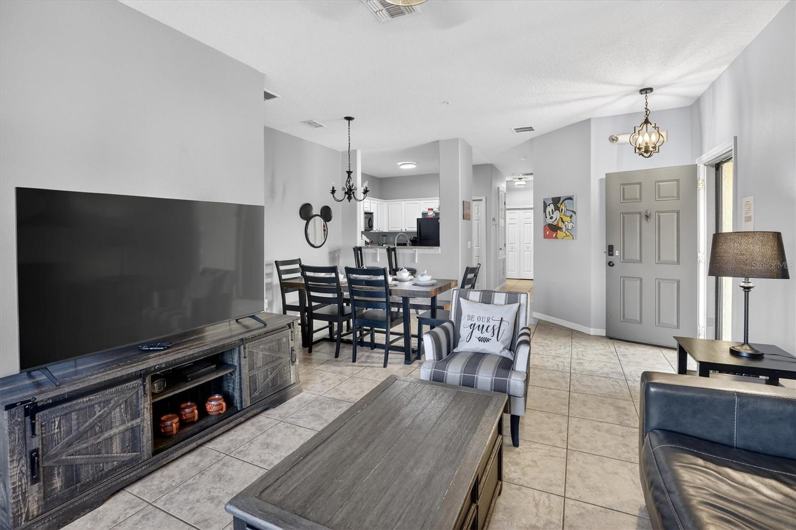 Image 9 of 55 For 2801 Oakwater Drive 2801