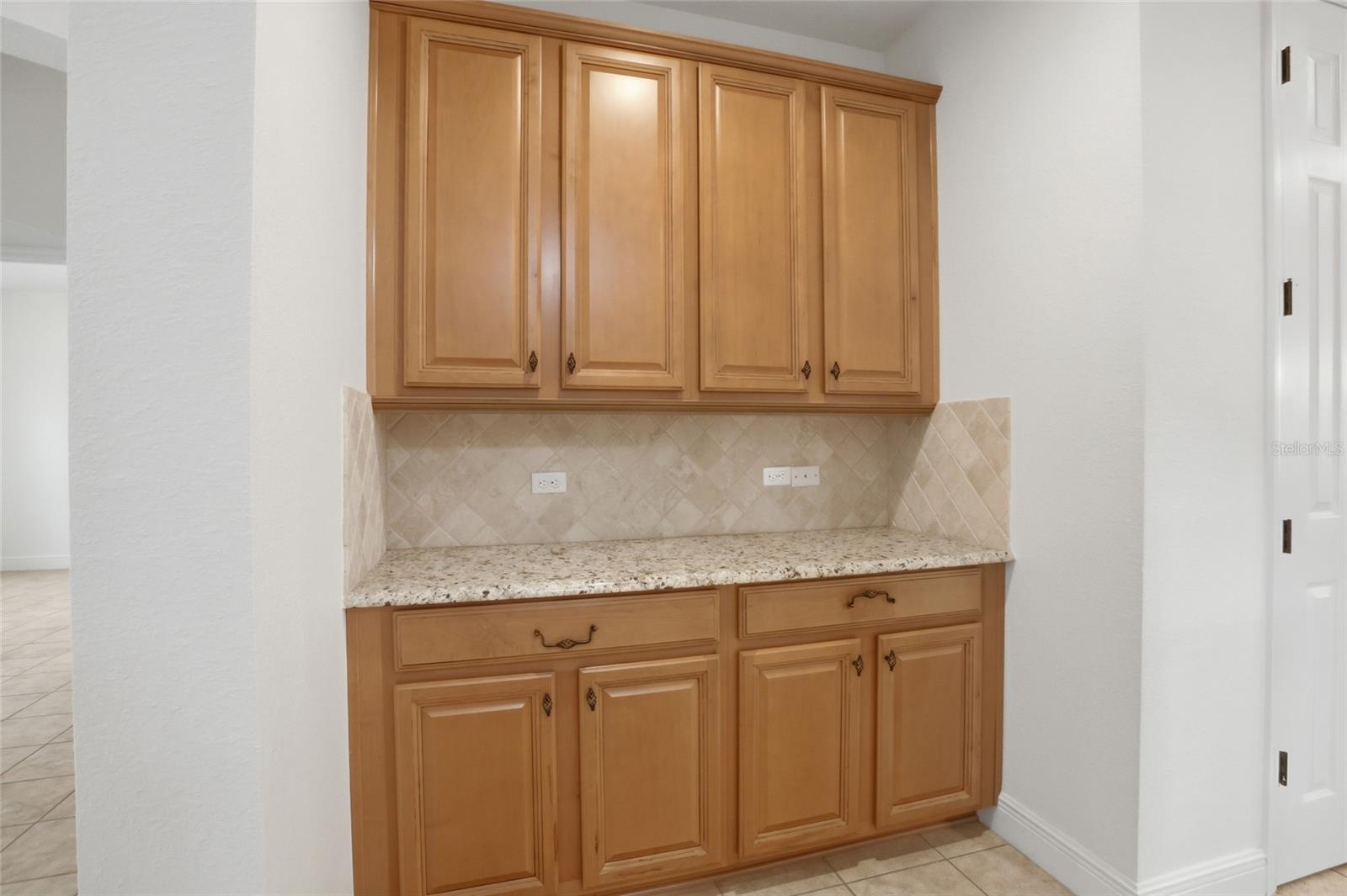 Image 15 of 85 For 2330 Kelbrook Court