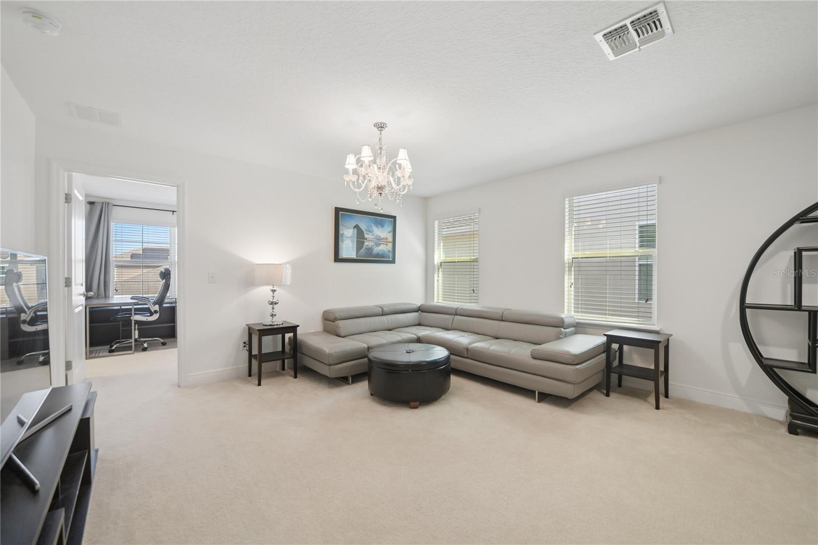 Image 19 of 39 For 3232 Stonewyck Street