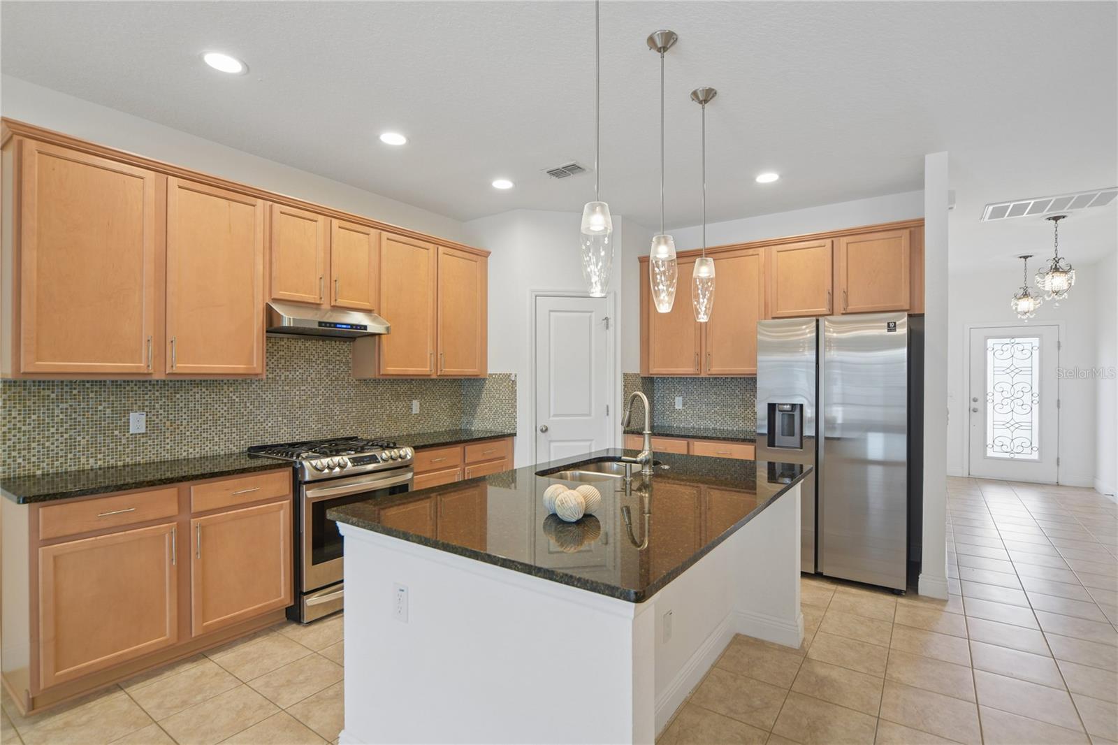 Image 9 of 39 For 3232 Stonewyck Street