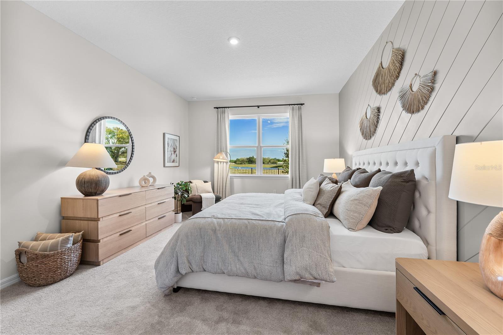 Image 32 of 49 For 10169 Huntingnet Way