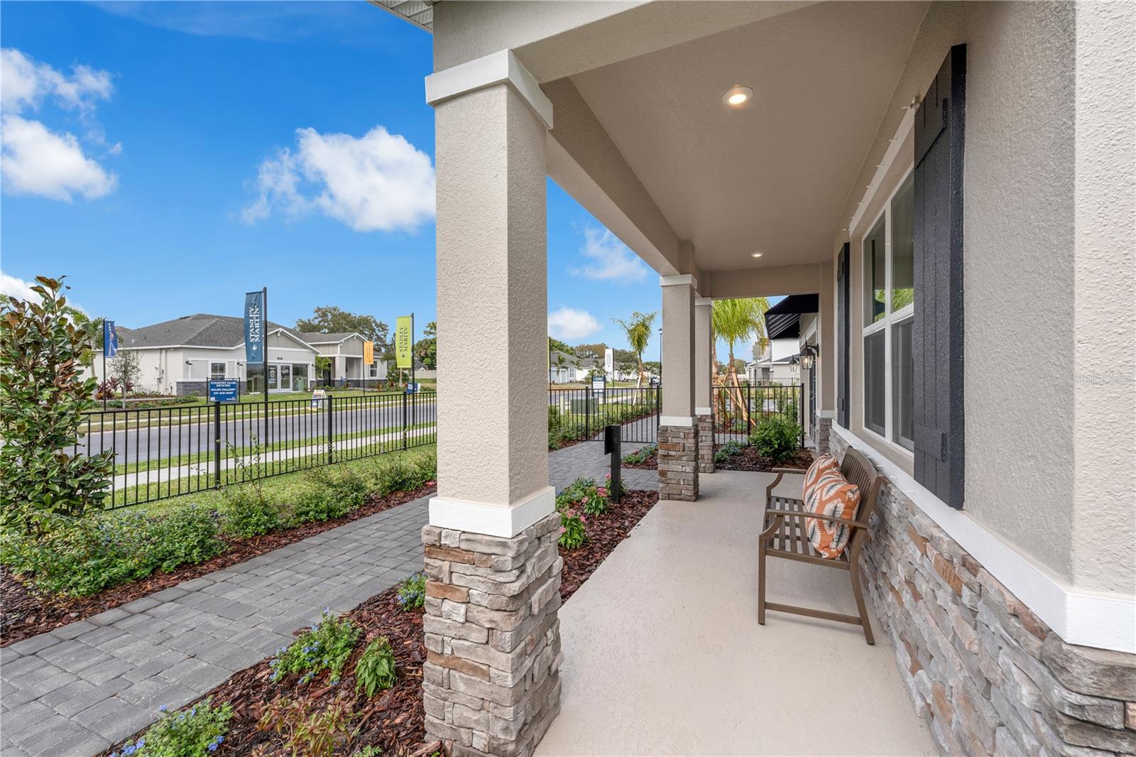 Image 4 of 49 For 10169 Huntingnet Way