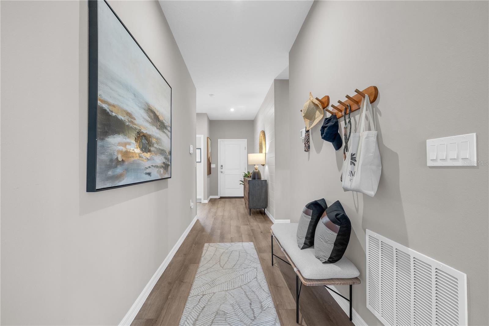 Image 6 of 49 For 10169 Huntingnet Way