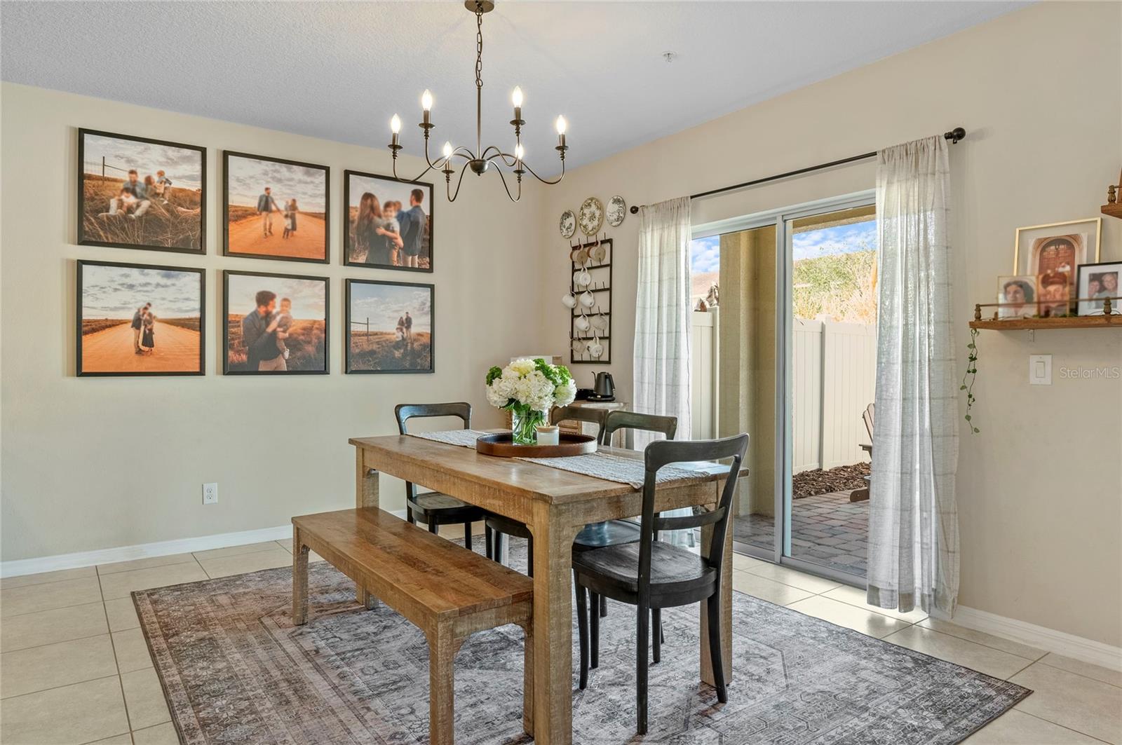 Image 14 of 49 For 2081 Leather Fern Drive