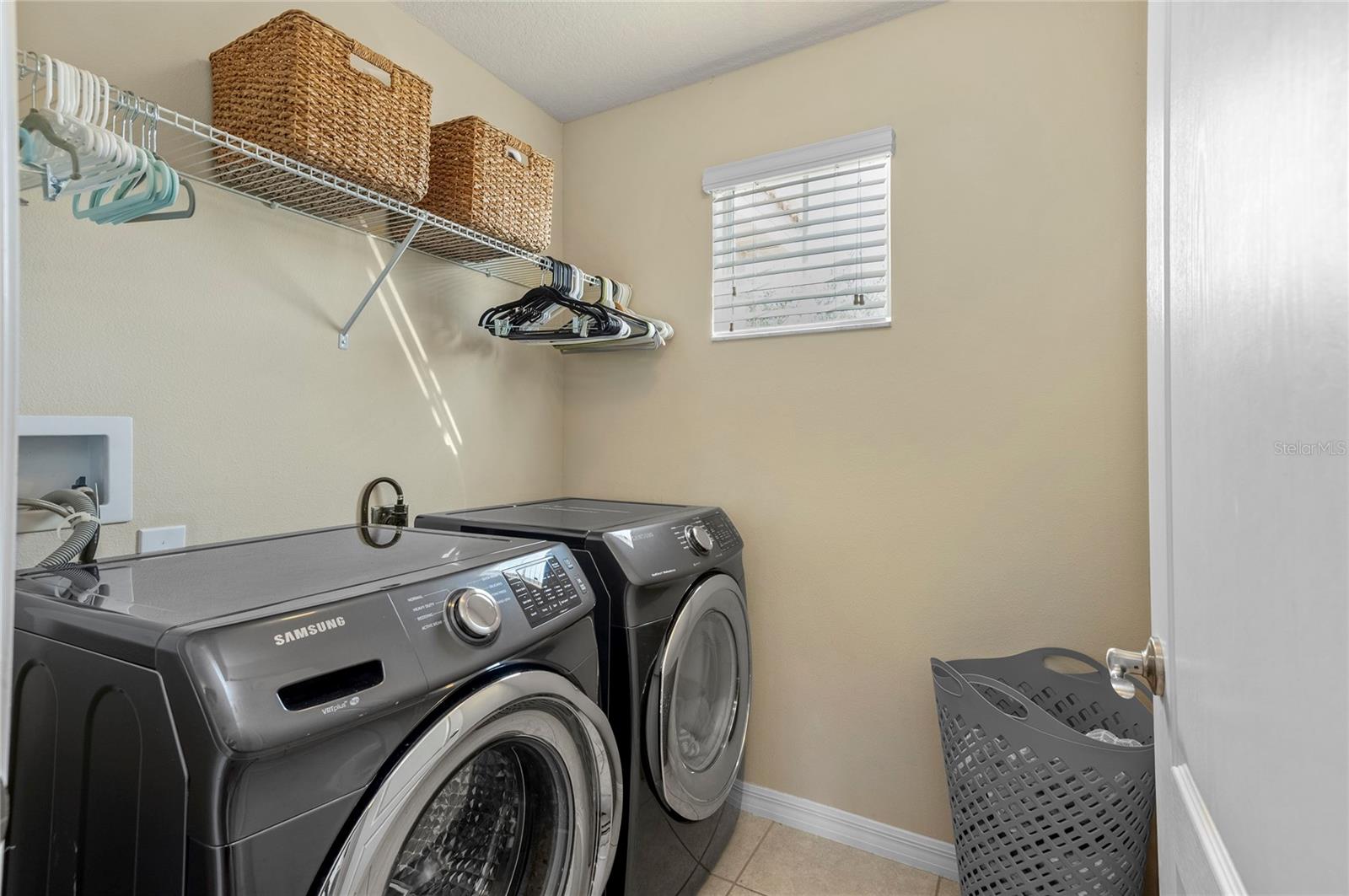 Image 35 of 49 For 2081 Leather Fern Drive