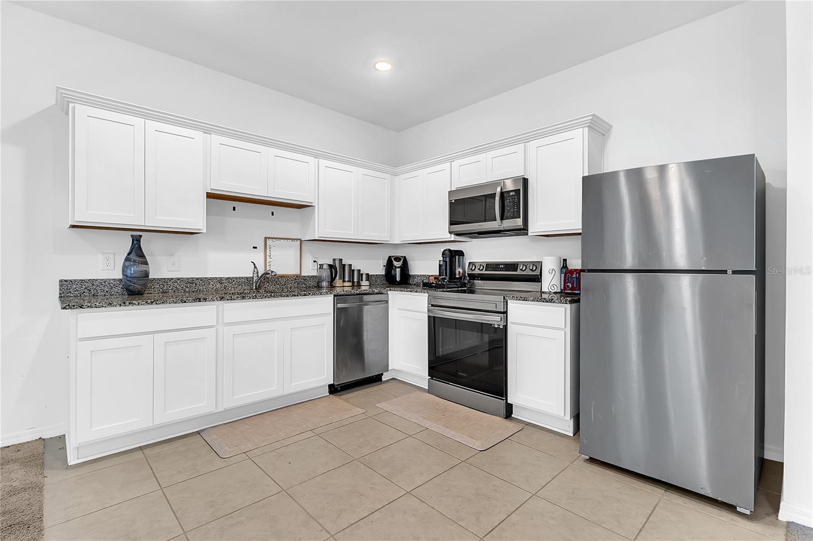 Image 6 of 22 For 153 Mandovi Street