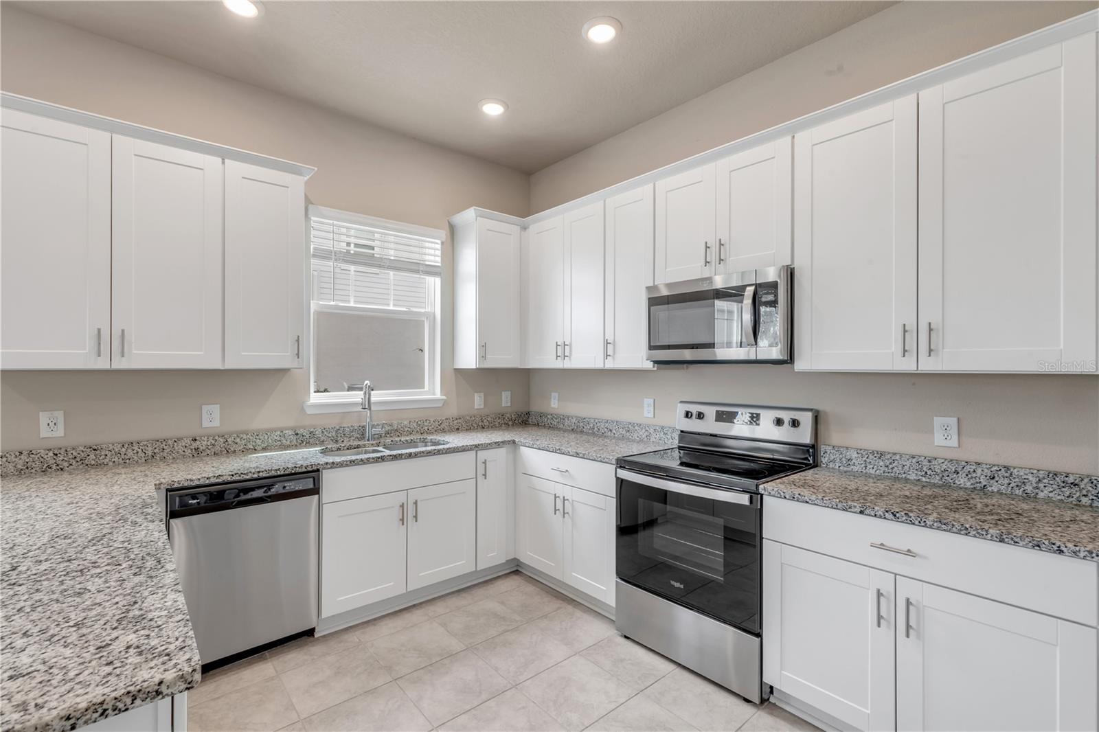 Image 11 of 35 For 538 Venetian Palms Boulevard