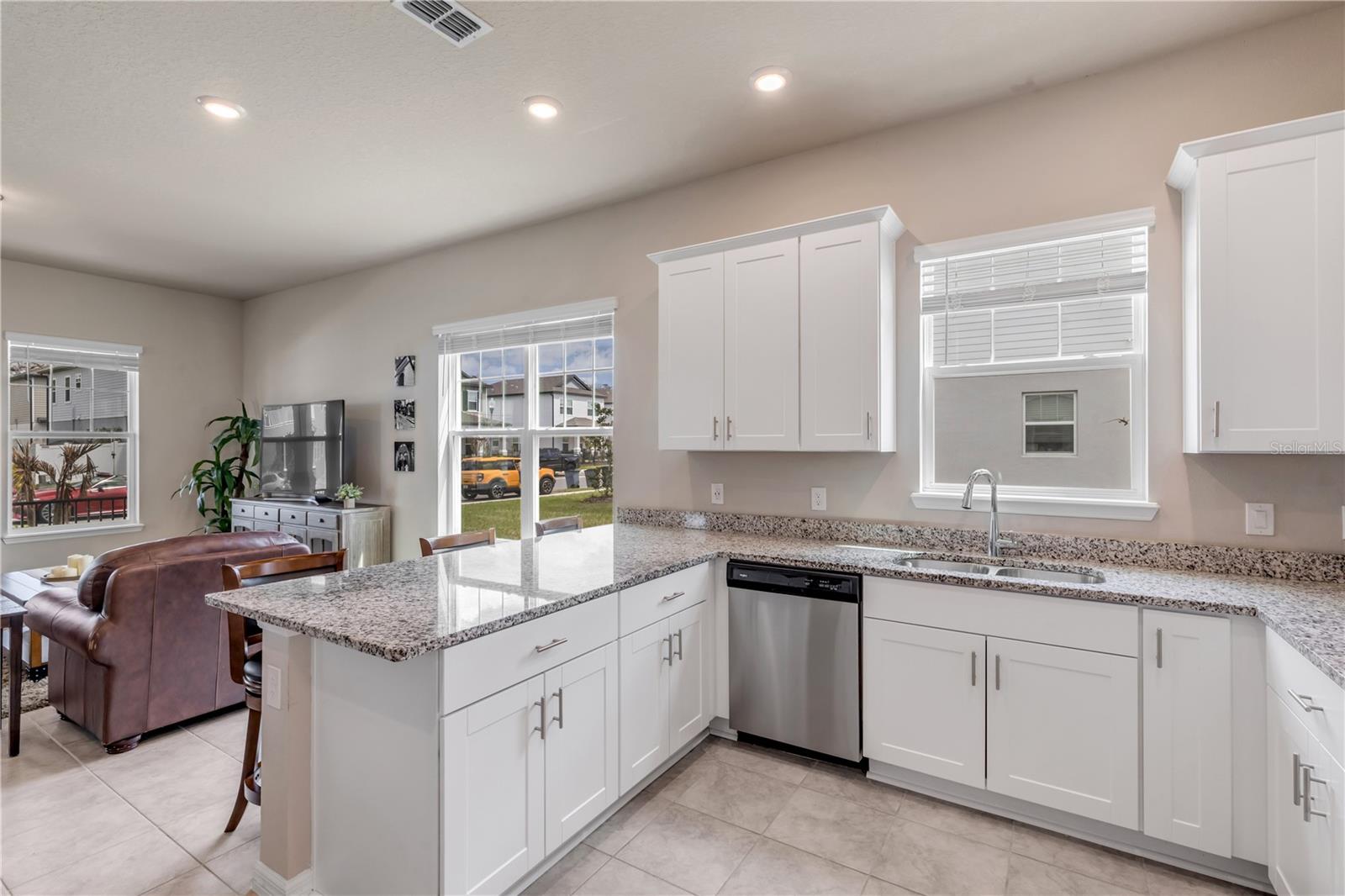 Image 12 of 35 For 538 Venetian Palms Boulevard