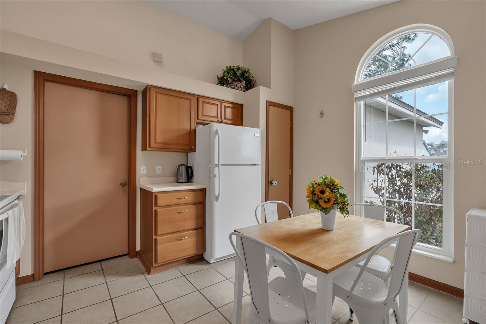 Image 10 of 35 For 3024 Bloomsbury Drive