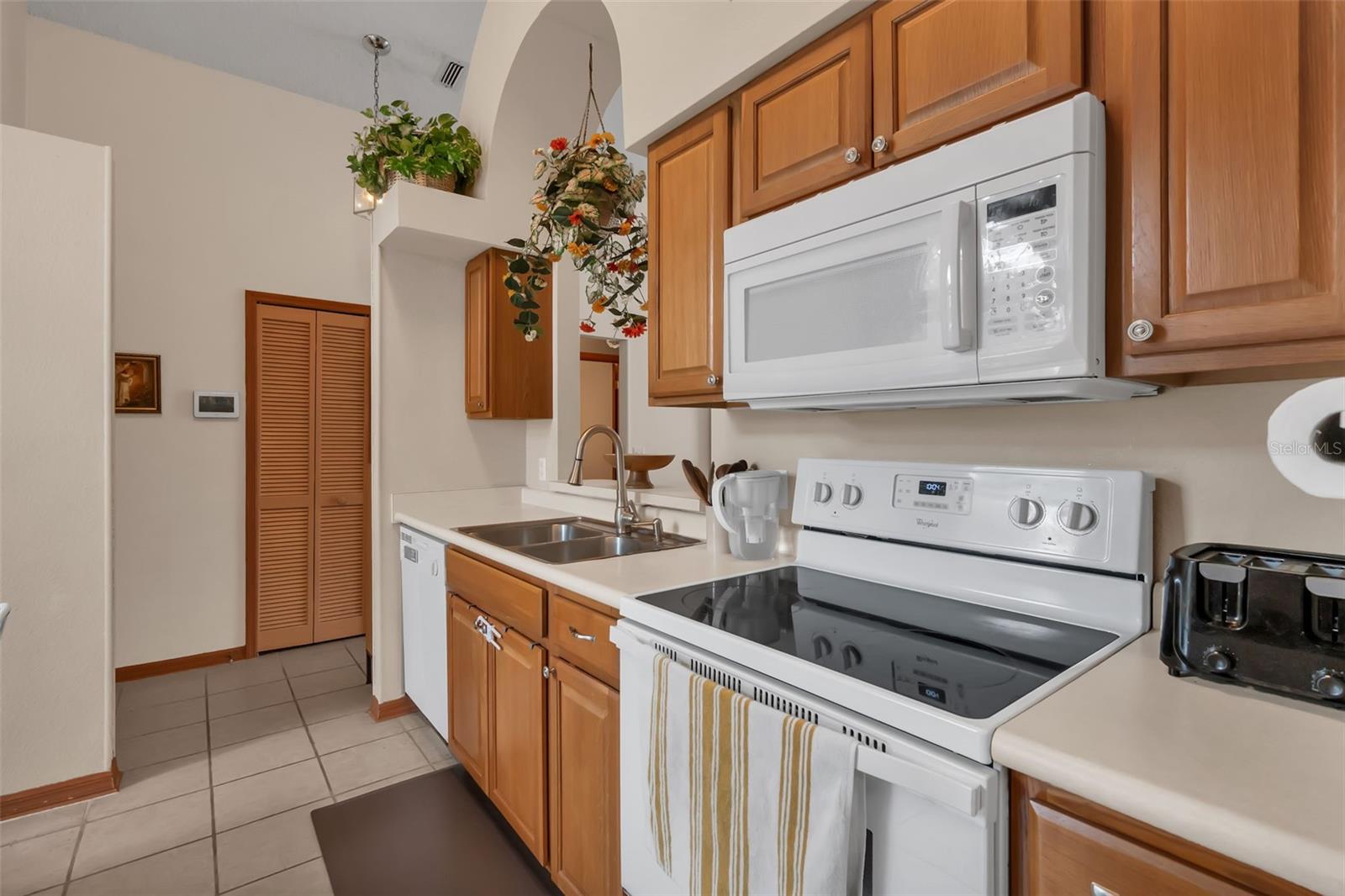 Image 11 of 35 For 3024 Bloomsbury Drive