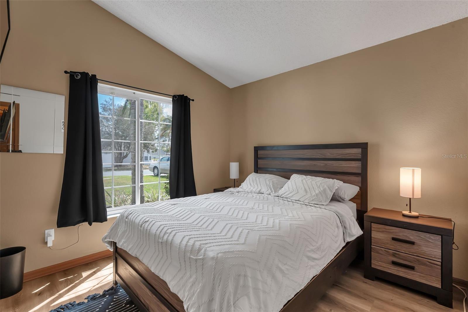 Image 18 of 35 For 3024 Bloomsbury Drive