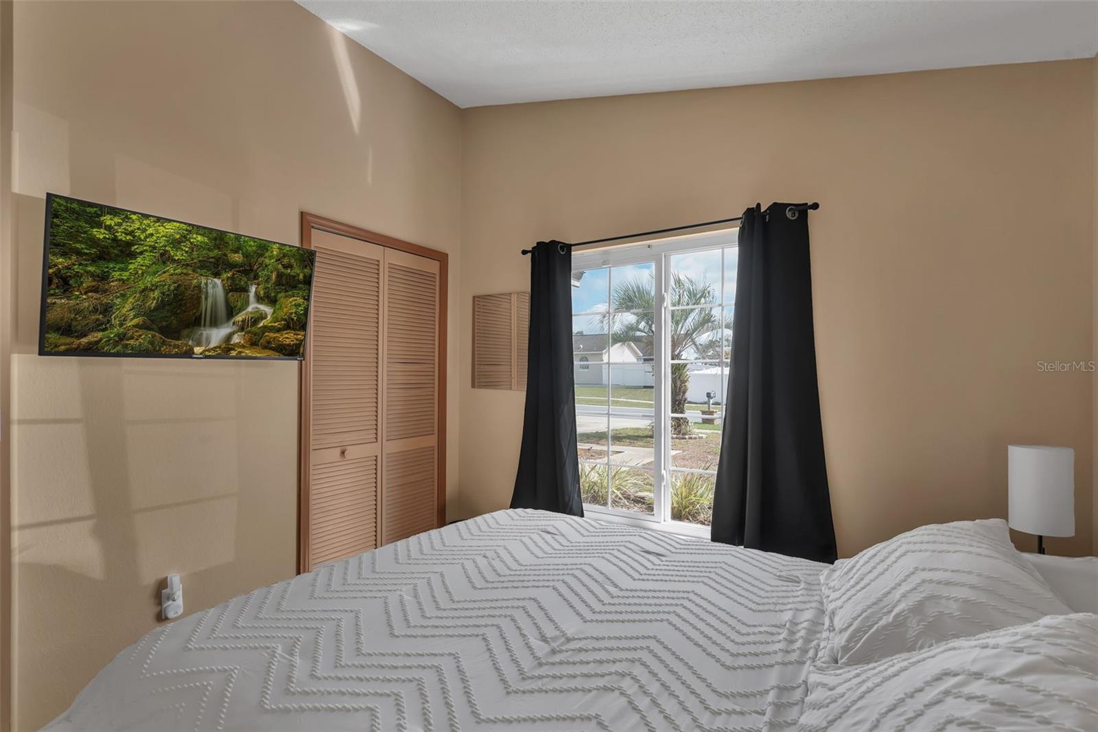 Image 19 of 35 For 3024 Bloomsbury Drive