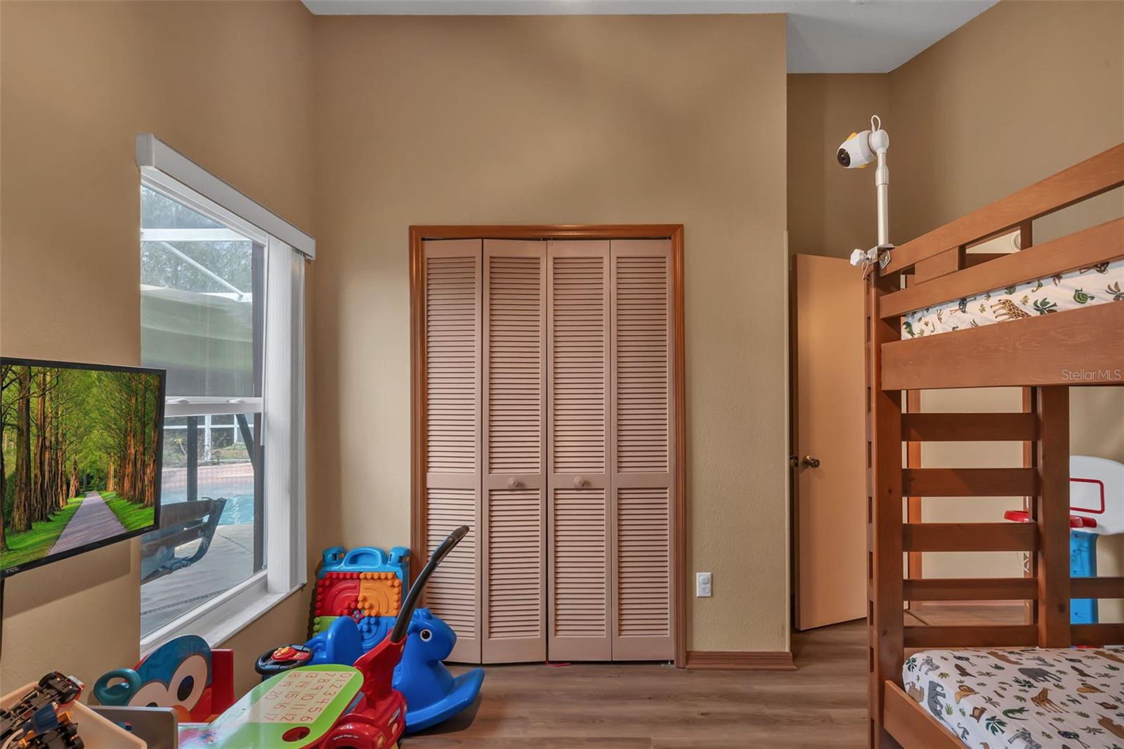 Image 22 of 35 For 3024 Bloomsbury Drive