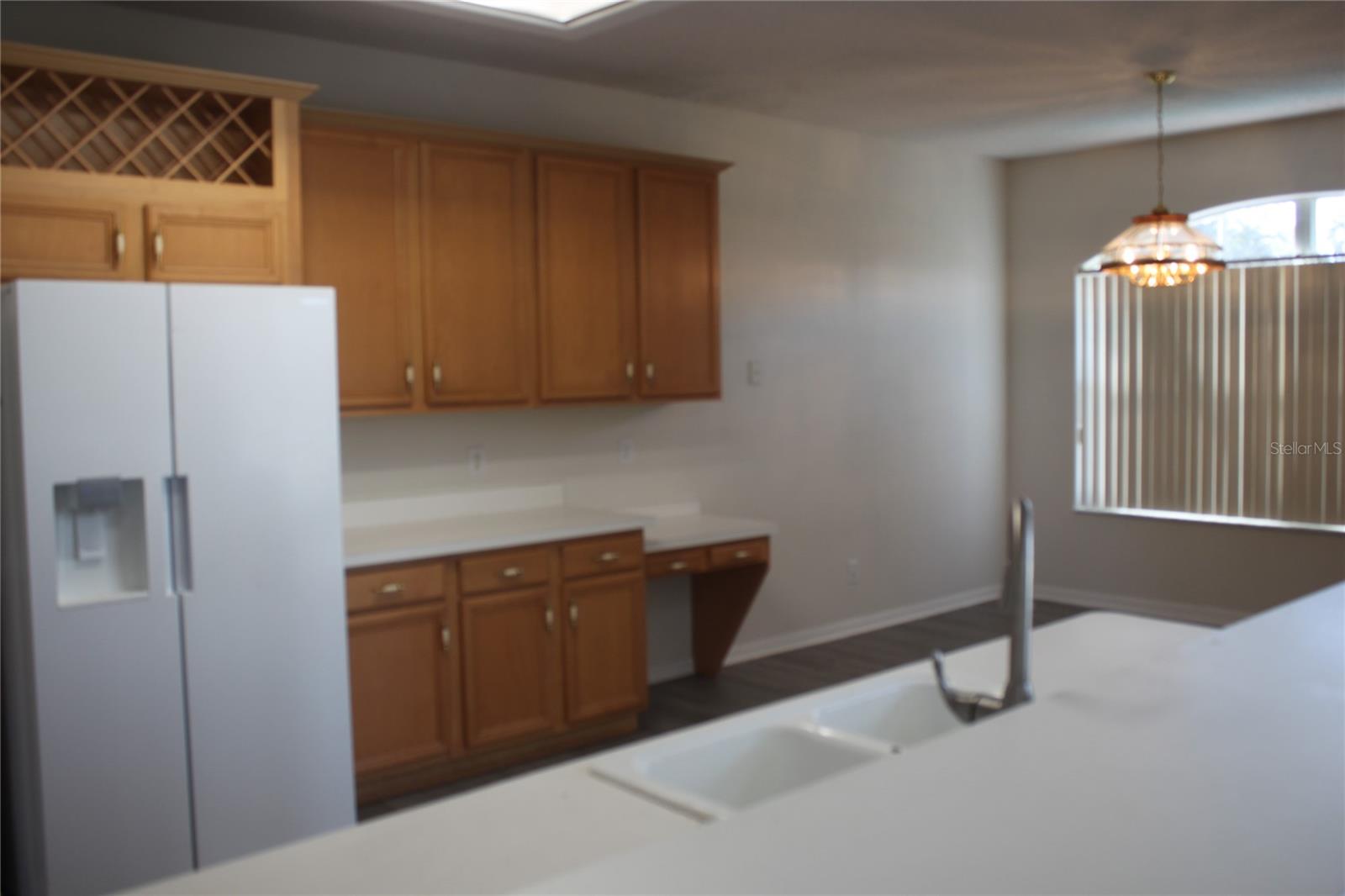 Image 11 of 25 For 1615 The Oaks Boulevard