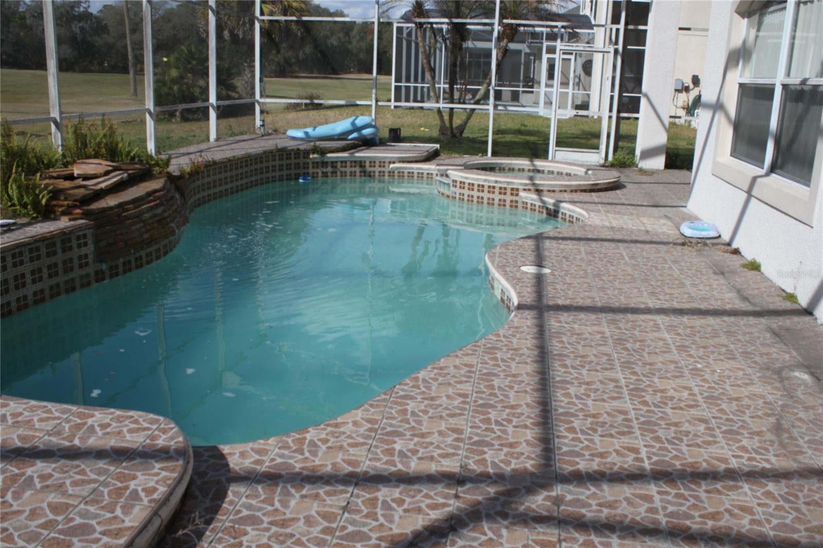 Image 5 of 25 For 1615 The Oaks Boulevard