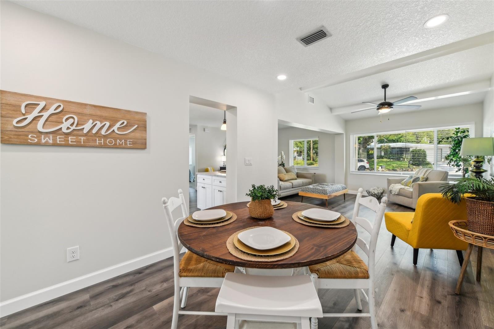 Image 13 of 44 For 581 Hillside Court