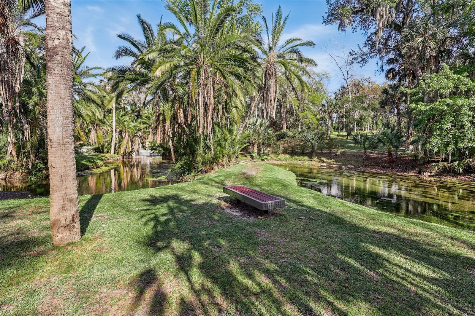 Image 37 of 48 For 116 Crown Oaks Way 116