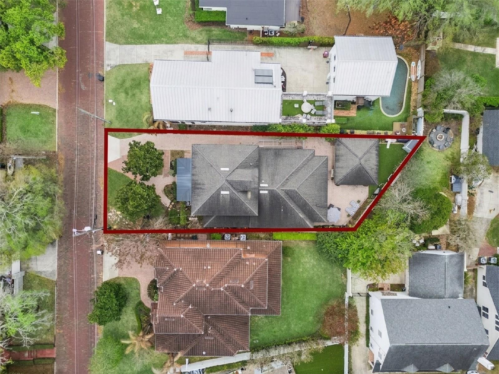 Image 33 of 35 For 1232 Poinsettia Avenue