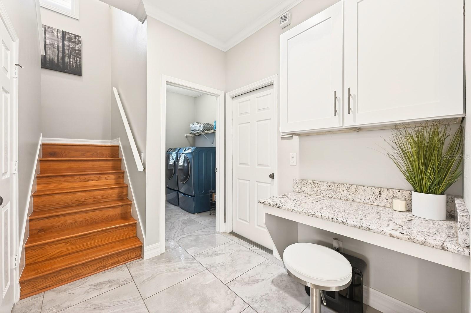 Image 18 of 45 For 4057 Shawn Circle