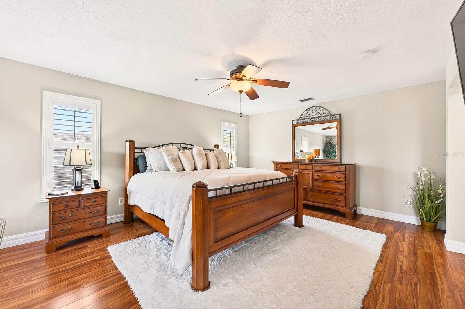 Image 21 of 45 For 4057 Shawn Circle