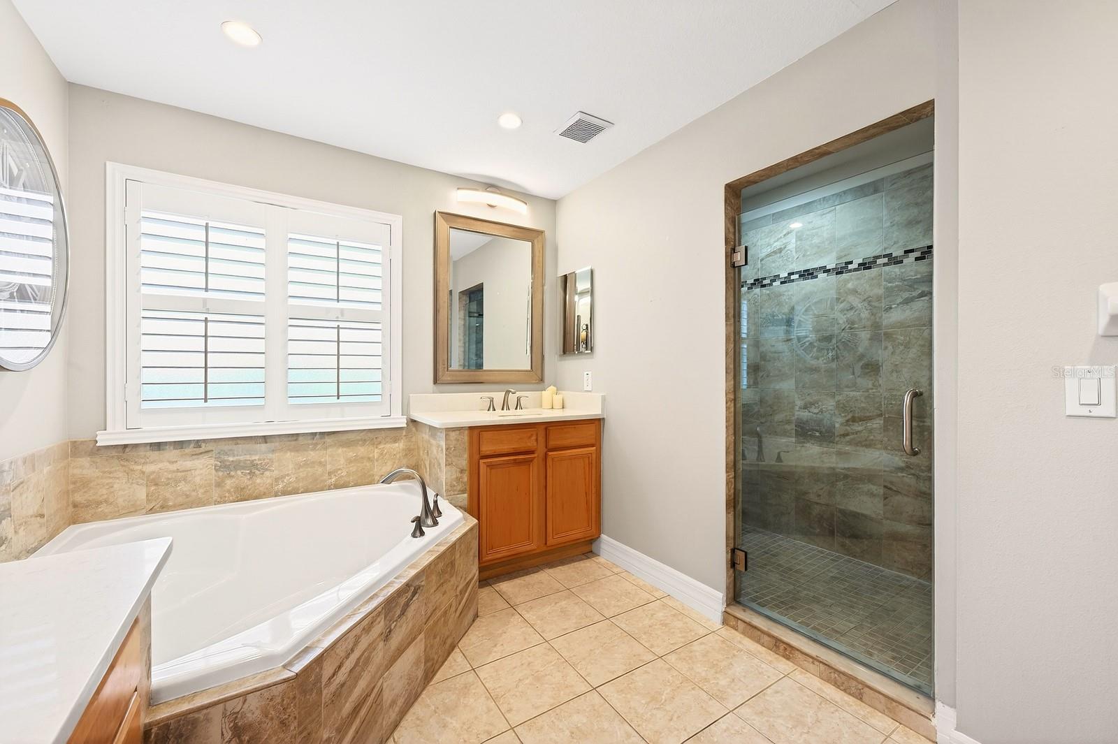 Image 26 of 45 For 4057 Shawn Circle