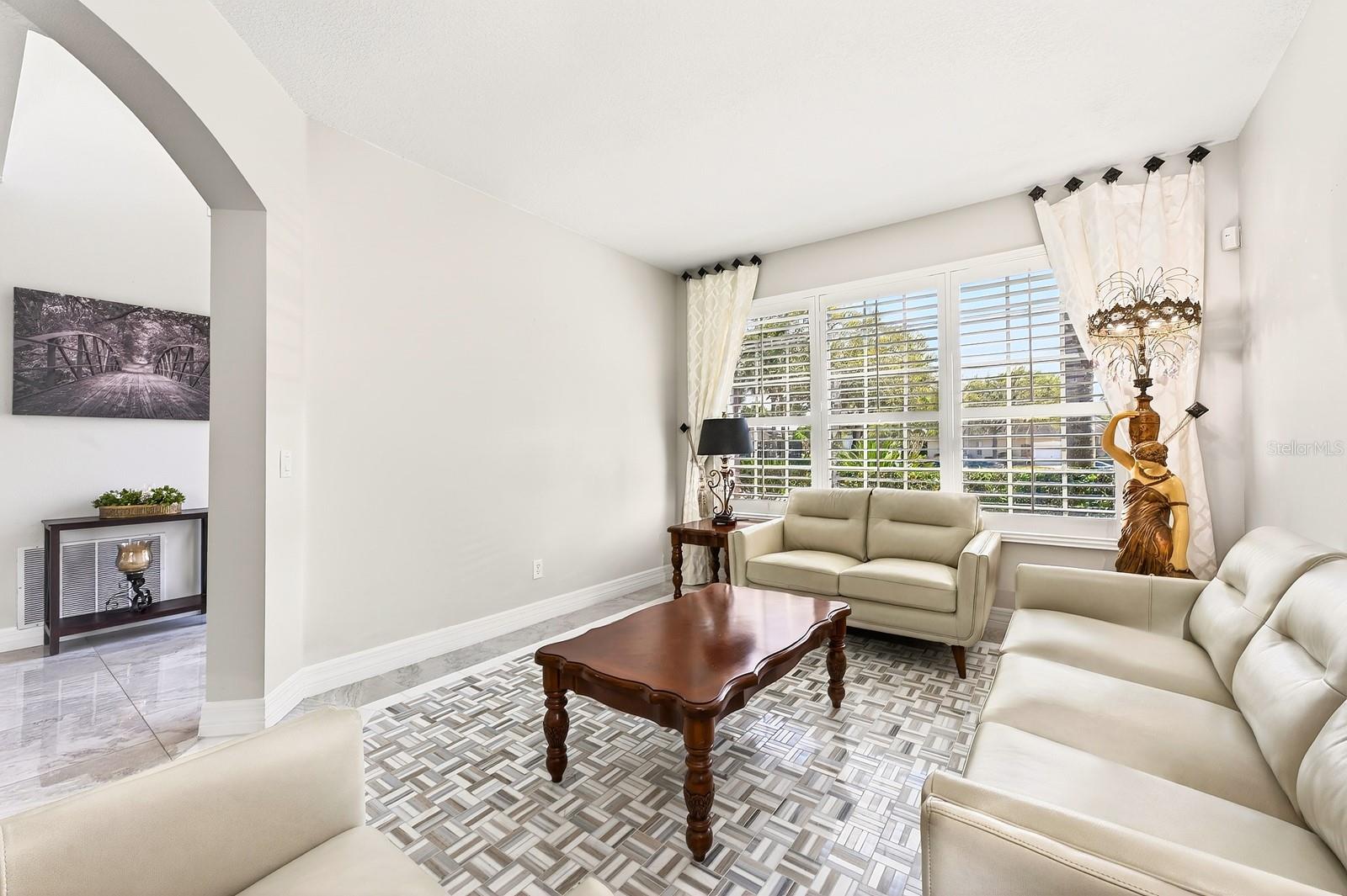 Image 4 of 45 For 4057 Shawn Circle